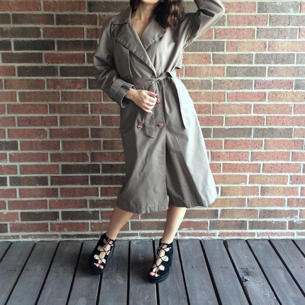 Jacqueline Ferrar full Length Trench Coat